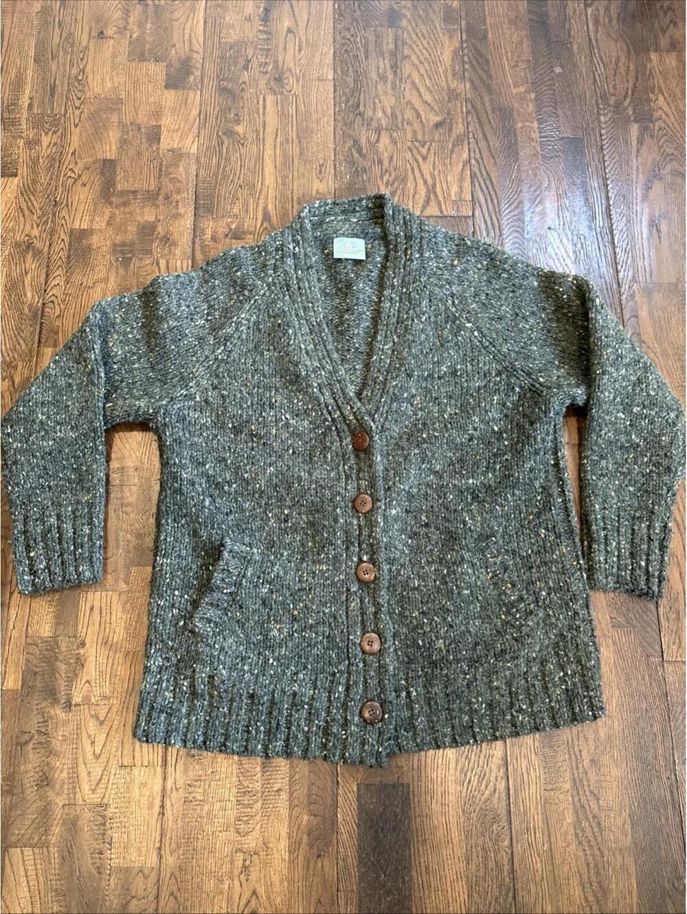 Aran Pure New Wool Ribbed Cardigan Green Medium Pockets Button Front